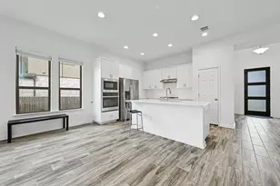 6725 Denia Dr, Austin, TX 78739 - Photo 10