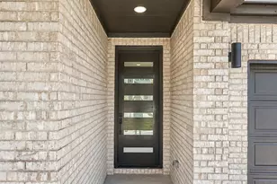 19600 Erna Dr, Pflugerville, TX 78660 - Photo 2