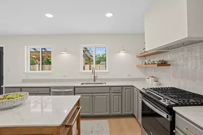 6304 Cannes Circle, Austin, TX 78745 - Photo 10