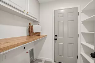 6304 Cannes Cir, Austin, TX 78745 - Photo 22