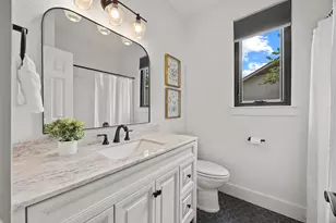 1707 Woodwind Ln, Austin, TX 78758 - Photo 24
