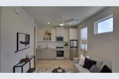 7208 Providence Avenue #2, Austin, TX 78752 - Photo 2