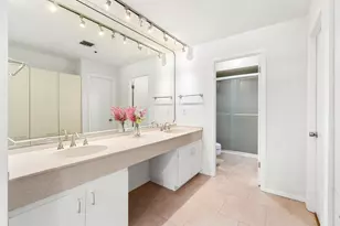 40 N Interstate 35, Austin, TX 78701 - Photo 16