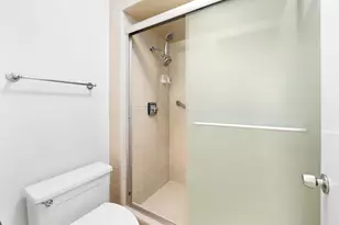 40 N Interstate 35, Austin, TX 78701 - Photo 18