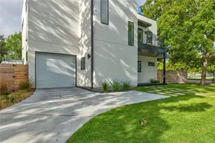 311-1 Havana St, Austin, TX 78704 - Photo 36