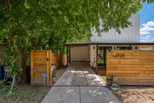 1904 E 16th St, Austin, TX 78702 - Photo 6