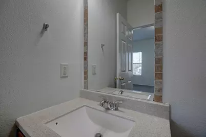 1102 E 3rd Street, Georgetown, TX 78626 - Photo 28