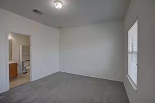 1102 E 3rd St, Georgetown, TX 78626 - Photo 26