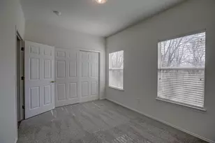 1102 E 3rd St, Georgetown, TX 78626 - Photo 14