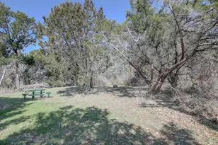 1102 E 3rd St, Georgetown, TX 78626 - Photo 30