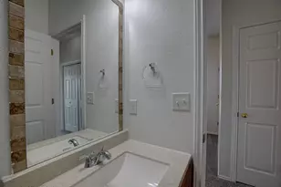 1102 E 3rd St, Georgetown, TX 78626 - Photo 24