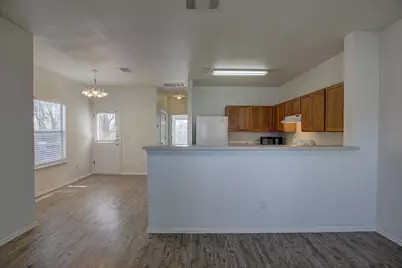 1102 E 3rd Street, Georgetown, TX 78626 - Photo 8
