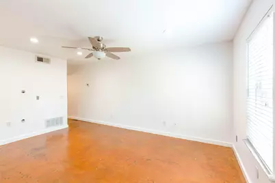 2302 E Side Drive #11, Austin, TX 78704 - Photo 8
