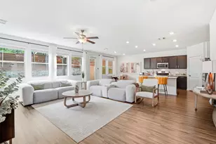 10215 Buster Dr, Austin, TX 78748 - Photo 8
