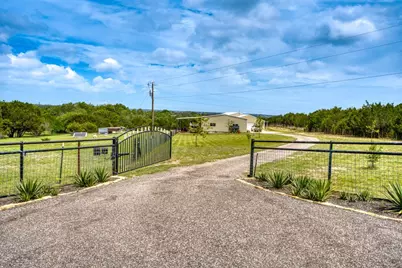 5020 County Road 252, Bertram, TX 78605 - Photo 28