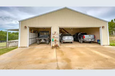 5020 County Road 252, Bertram, TX 78605 - Photo 22