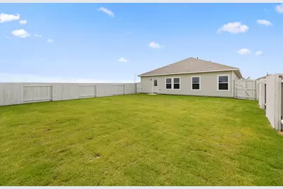 2460 Winding Creek Road, Kyle, TX 78640 - Photo 20