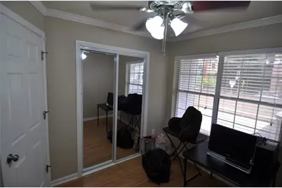 501 W 26th Street #101, Austin, TX 78705 - Photo 12