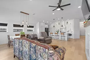 607 Mangold Dr, Hutto, TX 78634 - Photo 12