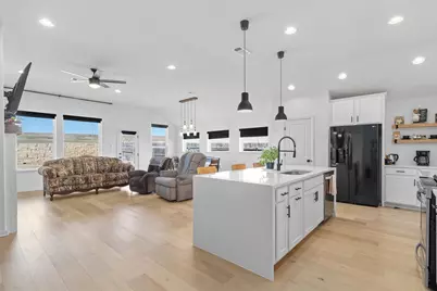 607 Mangold Drive, Hutto, TX 78634 - Photo 6