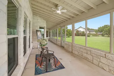 101 Lakeview Lane, Georgetown, TX 78633 - Photo 32