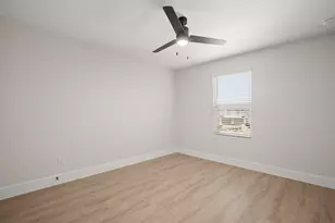 17401 Homestead Haven Dr, Bee Cave, TX 78738 - Photo 14