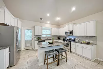 2625 Bowen Street, Leander, TX 78641 - Photo 10