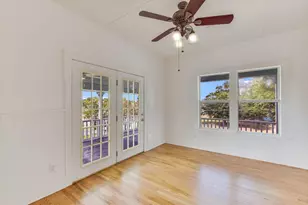 864 N Franklin St, La Grange, TX 78945 - Photo 12