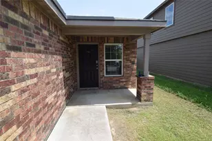 1375 Amy Dr, Kyle, TX 78640 - Photo 2