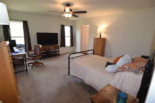 1375 Amy Dr, Kyle, TX 78640 - Photo 6