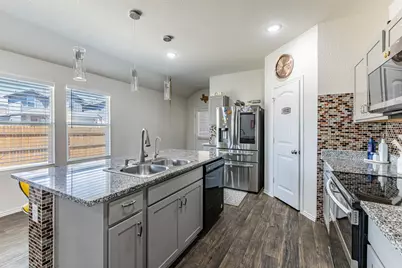 19000 Romano Drive, Elgin, TX 78621 - Photo 8