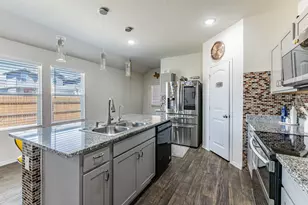 19000 Romano Dr, Elgin, TX 78621 - Photo 8