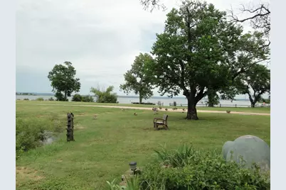 126 Lakeview Drive, Buchanan Dam, TX 78609 - Photo 34