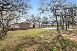 126 Lakeview Dr, Buchanan Dam, TX 78609 - Photo 8