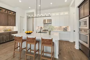 1604 Lilly Grace Bnd, Leander, TX 78641 - Photo 2