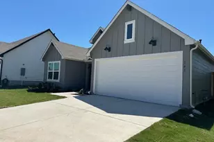 141 Netherland St, San Marcos, TX 78666 - Photo 1