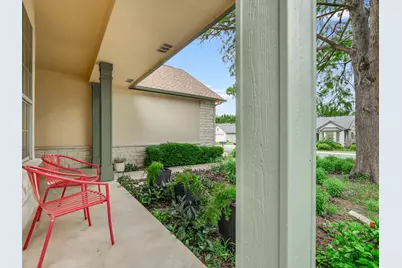 116 Running Water Street, Georgetown, TX 78633 - Photo 4