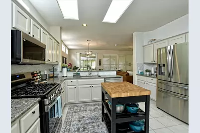 116 Running Water Street, Georgetown, TX 78633 - Photo 14