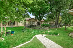 116 Running Water St, Georgetown, TX 78633 - Photo 28