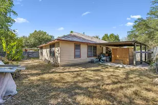 3007 E 4th St, Austin, TX 78702 - Photo 10