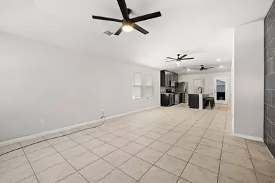 202 Low Bramble Drive, Hutto, TX 78634 - Photo 4