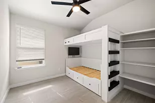 202 Low Bramble Dr, Hutto, TX 78634 - Photo 16