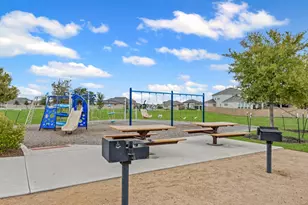 105 Lemuel Crawford Trl, Bastrop, TX 78602 - Photo 24