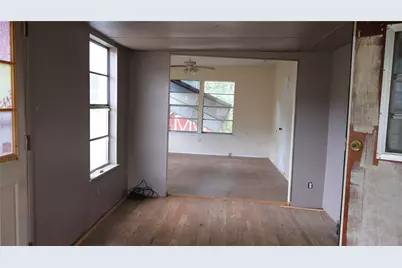 175 Ash Street, Bastrop, TX 78602 - Photo 14