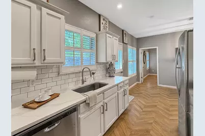 4419 Quicksilver Boulevard, Austin, TX 78744 - Photo 12