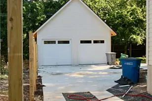 705 Harris Ave, Austin, TX 78705 - Photo 22