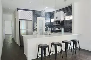 705 Harris Ave, Austin, TX 78705 - Photo 4