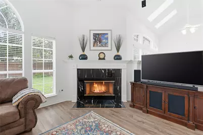 5701 Trelawney Lane, Austin, TX 78739 - Photo 4