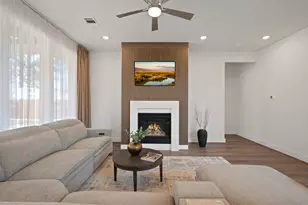 298 Canal Dr, Dripping Springs, TX 78620 - Photo 1