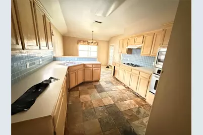 705 Split Oak Drive, Pflugerville, TX 78660 - Photo 2